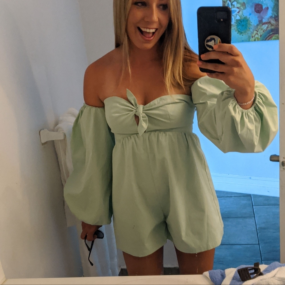 Vestique Mint Green Romper